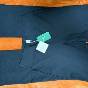 HALARA woman’s Pants NWT